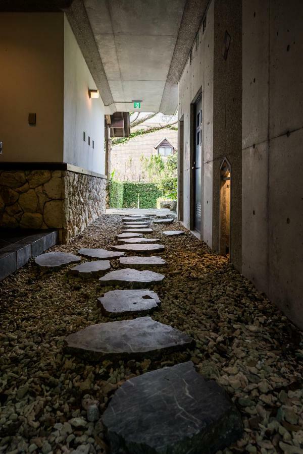 House-Uma Kensyukan -Seven Hotels And Resorts- อนนะ ภายนอก รูปภาพ